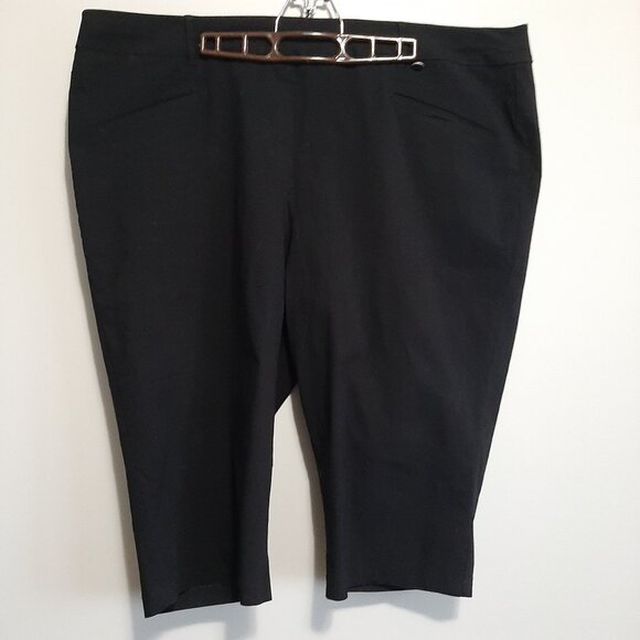 Penningtons Savvy Capri in Black - Picture 1 of 5